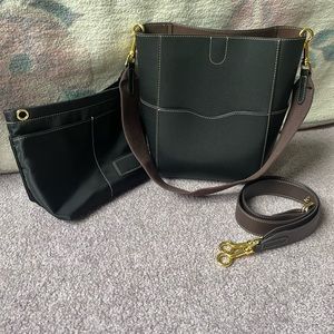 Aallyn Jordan bucket bag in black leather.